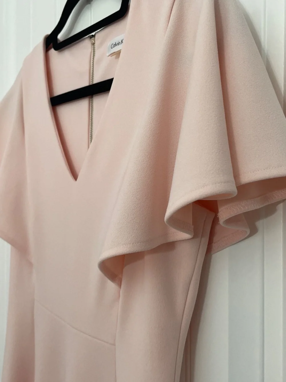 Calvin Klein Light Pink V-Neck Fit & Flare Flutter Sleeve Dress Size 2